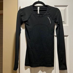 Lululemon long sleeve